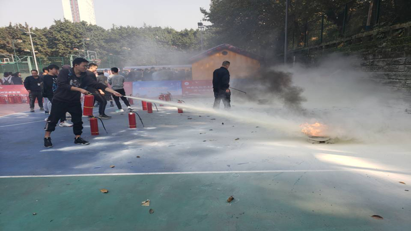 重庆大学土木工程学院开展消防演习活动