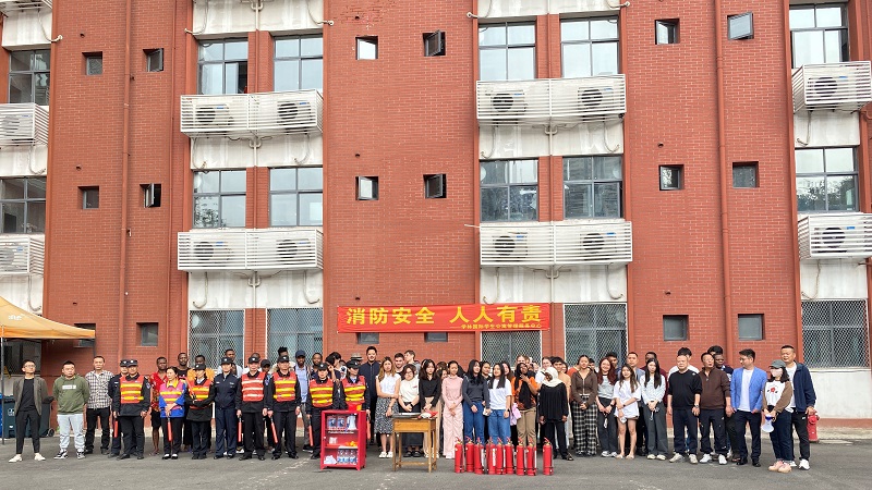 学林国际学生公寓管理服务中心开展消防疏散演练