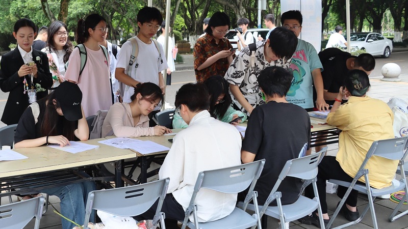 学工部素质能力提升项目组成功举办第四期“反诈宣传”主题活动
